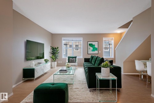143 5604 199 Street, Edmonton, AB - Indoor Photo Showing Living Room