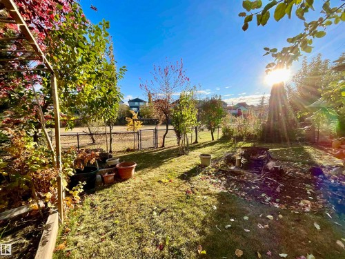 13707 149 Avenue, Edmonton, AB - Outdoor With View