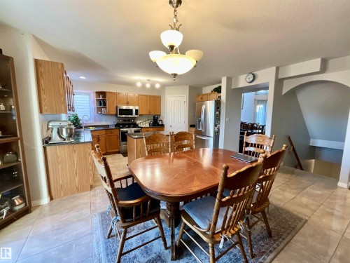 13707 149 Avenue, Edmonton, AB - Indoor Photo Showing Dining Room