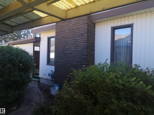 9636 63 Avenue, Edmonton, AB - Outdoor