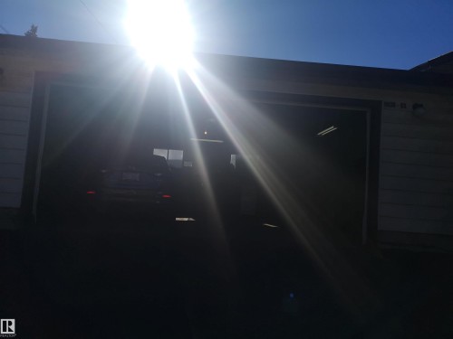 9636 63 Avenue, Edmonton, AB - Indoor Photo Showing Other Room