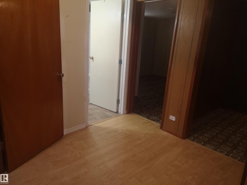 9636 63 Avenue, Edmonton, AB - Indoor Photo Showing Other Room