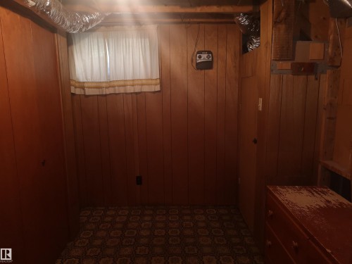 9636 63 Avenue, Edmonton, AB - Indoor Photo Showing Other Room