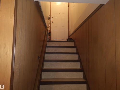 9636 63 Avenue, Edmonton, AB - Indoor Photo Showing Other Room