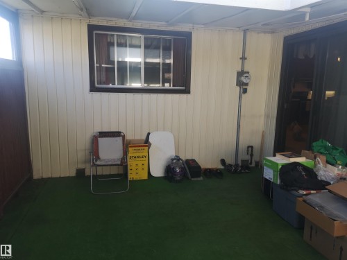 9636 63 Avenue, Edmonton, AB - Indoor