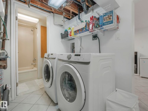 K8 1 Garden Grove, Edmonton, AB - Indoor Photo Showing Laundry Room