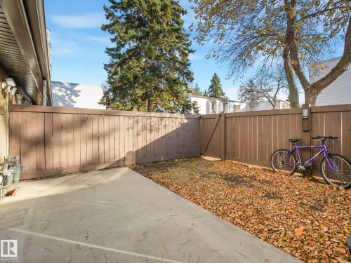 K8 1 Garden Grove, Edmonton, AB - Outdoor