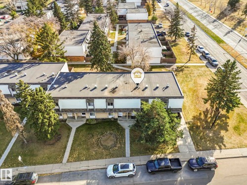 K8 1 Garden Grove, Edmonton, AB - Outdoor