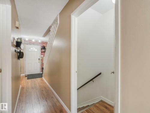 K8 1 Garden Grove, Edmonton, AB - Indoor Photo Showing Other Room