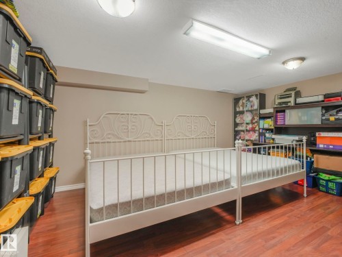 K8 1 Garden Grove, Edmonton, AB - Indoor Photo Showing Other Room