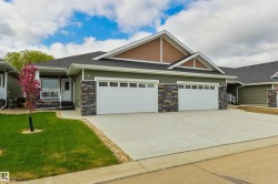 13 1005 CALAHOO Road  Spruce Grove, AB T7X 2T7