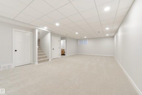 13 1005 Calahoo Road, Spruce Grove, AB - Indoor