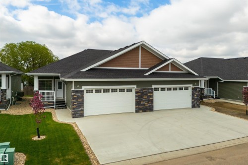 13 1005 Calahoo Road, Spruce Grove, AB - Outdoor With Facade