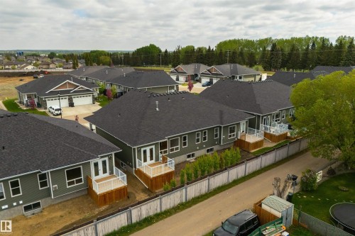 13 1005 Calahoo Road, Spruce Grove, AB - Outdoor