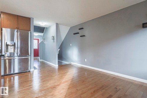 819 172 Street, Edmonton, AB - Indoor Photo Showing Kitchen