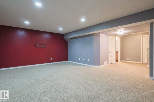 819 172 Street, Edmonton, AB - Indoor