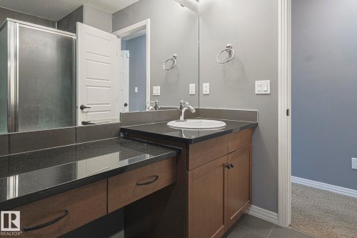 819 172 Street, Edmonton, AB - Indoor Photo Showing Bathroom