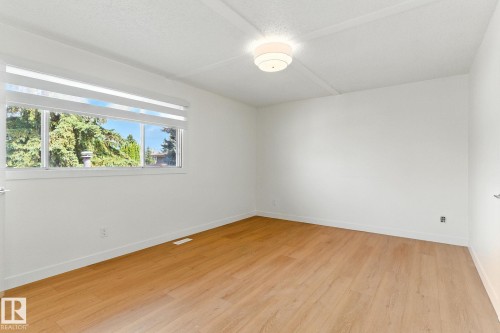 2011 89 Street, Edmonton, AB - Indoor Photo Showing Other Room