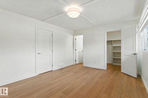 2011 89 Street, Edmonton, AB - Indoor Photo Showing Other Room