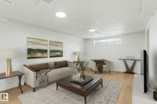 2011 89 Street, Edmonton, AB - Indoor