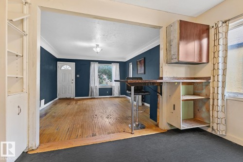 9221 110 Avenue, Edmonton, AB - Indoor Photo Showing Other Room