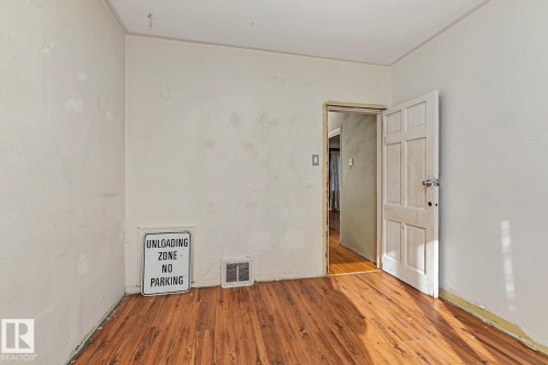 9221 110 Avenue, Edmonton, AB - Indoor Photo Showing Other Room