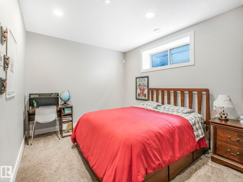 36 Nault Crescent, St. Albert, AB - Indoor Photo Showing Bedroom