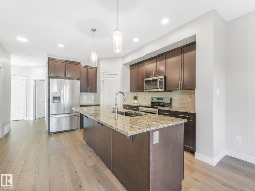 9919 223 Street, Edmonton, AB - Indoor Photo Showing Kitchen With Stainless Steel Kitchen With Double Sink With Upgraded Kitchen