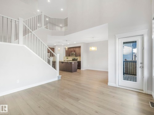 9919 223 Street, Edmonton, AB - Indoor