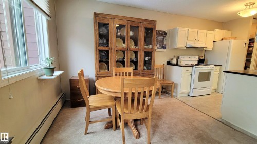 206 10826 113 Street, Edmonton, AB - Indoor Photo Showing Other Room