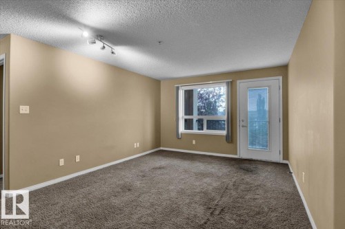 332 1520 Hammond Gate, Edmonton, AB - Indoor Photo Showing Other Room