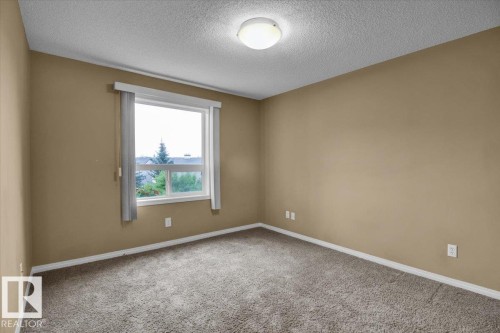 332 1520 Hammond Gate, Edmonton, AB - Indoor Photo Showing Other Room