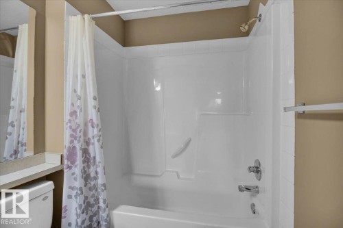 332 1520 Hammond Gate, Edmonton, AB - Indoor Photo Showing Bathroom