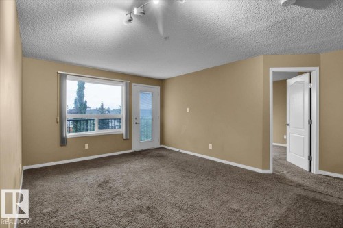 332 1520 Hammond Gate, Edmonton, AB - Indoor Photo Showing Other Room