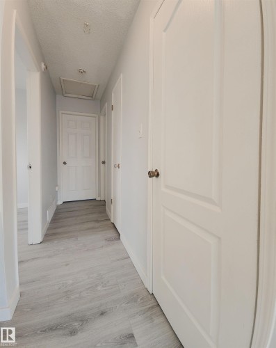 3014 132 Avenue, Edmonton, AB - Indoor Photo Showing Other Room