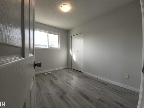 3014 132 Avenue, Edmonton, AB - Indoor Photo Showing Other Room