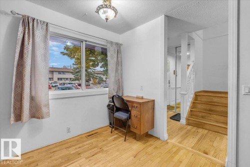 3123 138 Avenue, Edmonton, AB - Indoor Photo Showing Other Room