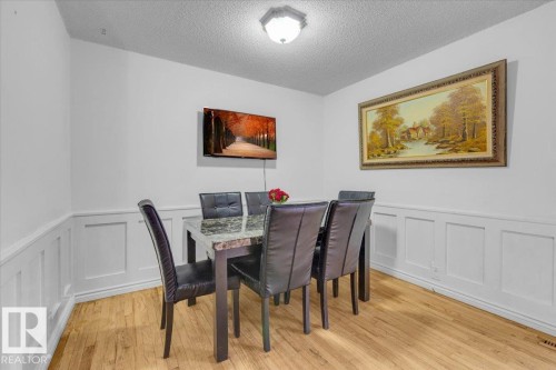 3123 138 Avenue, Edmonton, AB - Indoor Photo Showing Dining Room