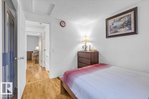 3123 138 Avenue, Edmonton, AB - Indoor Photo Showing Bedroom