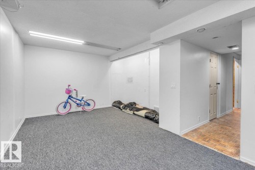 3123 138 Avenue, Edmonton, AB - Indoor