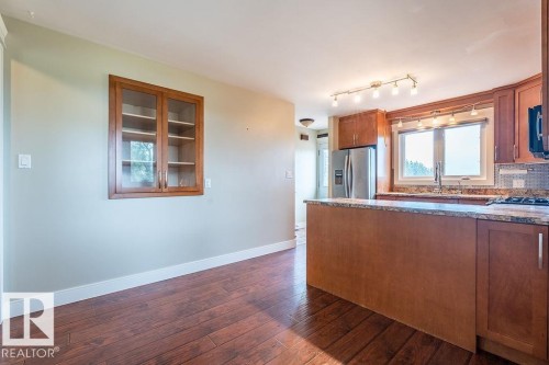 463051 Rge Road 235, Rural Wetaskiwin County, AB - Indoor Photo Showing Kitchen
