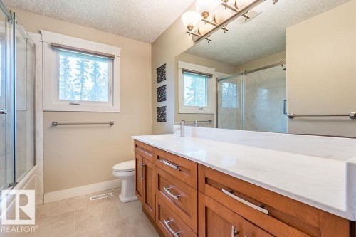 463051 Rge Road 235, Rural Wetaskiwin County, AB - Indoor Photo Showing Bathroom
