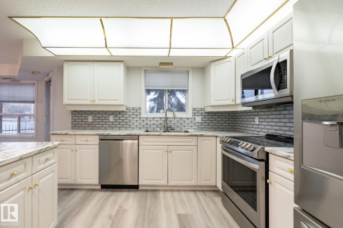 106 6703 172 Street, Edmonton, AB - Indoor Photo Showing Kitchen With Stainless Steel Kitchen With Upgraded Kitchen