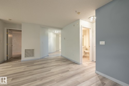 106 6703 172 Street, Edmonton, AB - Indoor Photo Showing Other Room