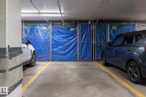 106 6703 172 Street, Edmonton, AB - Indoor Photo Showing Garage