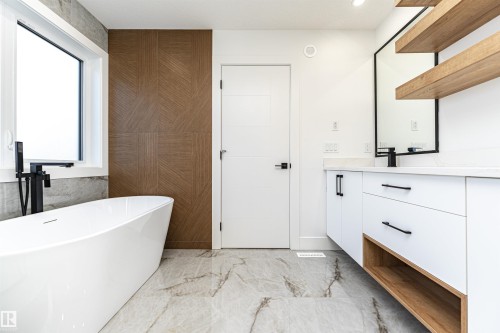 3221 Pelerin Crescent, Beaumont, AB - Indoor Photo Showing Bathroom