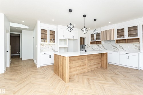3221 Pelerin Crescent, Beaumont, AB - Indoor Photo Showing Kitchen