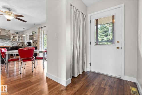 4911 46 St, Evansburg, AB - Indoor Photo Showing Other Room