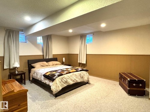 4911 46 St, Evansburg, AB - Indoor Photo Showing Bedroom