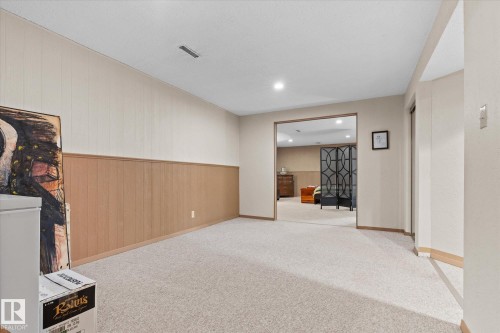 4911 46 St, Evansburg, AB - Indoor Photo Showing Other Room